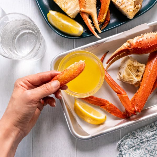 Alaska Jumbo Snow Crab Legs - Image 3